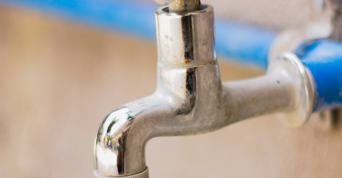 How long should a hot water system last?