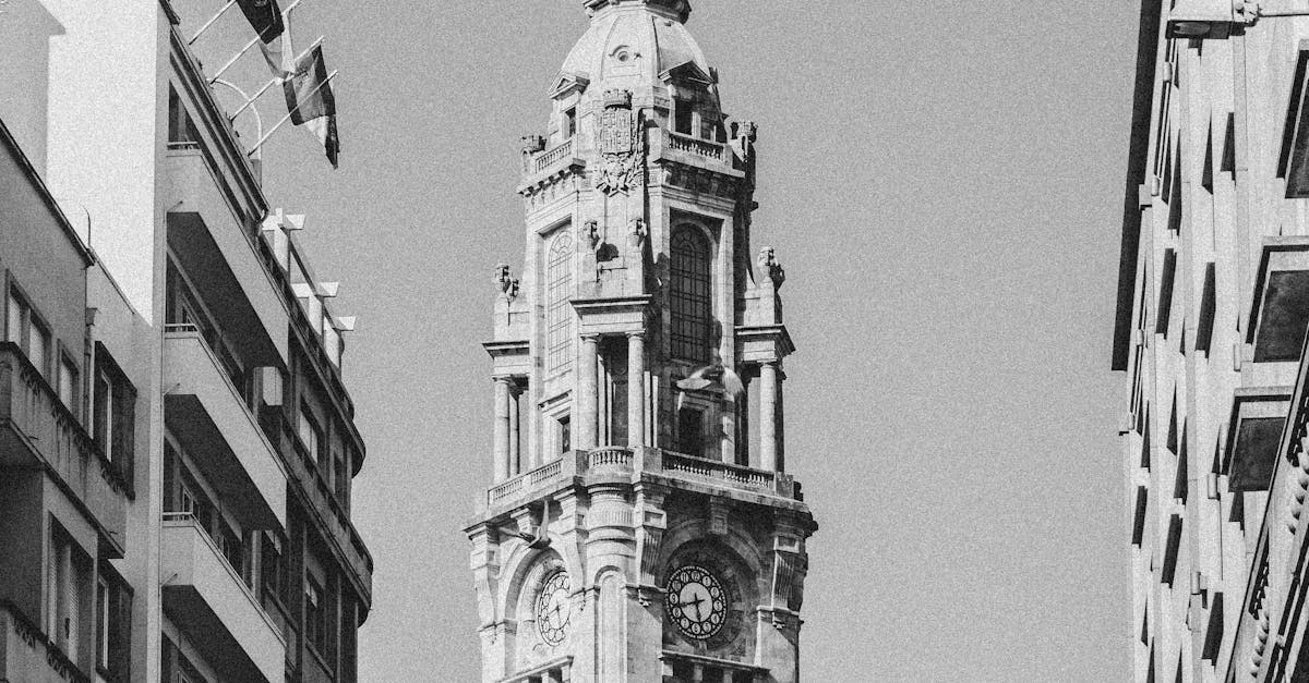 How many female plumbers are there in Victoria?